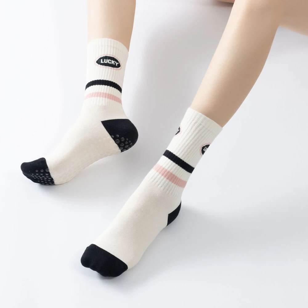 Stripes Yoga Aerobics Socks Wo - огляд і ціна Pilates Yoga Zumba