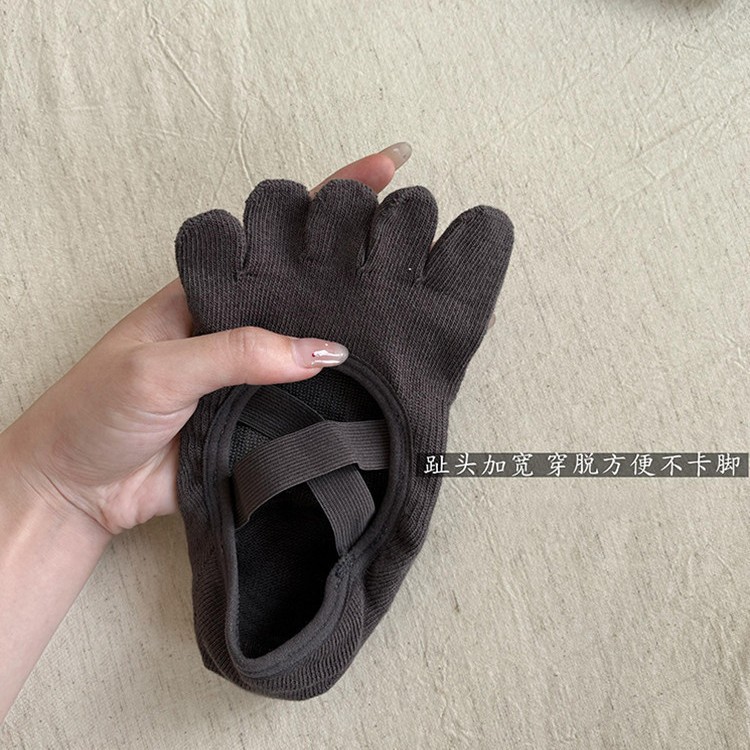 Women's Criss-Cross Strappy Fi - огляд і ціна Pilates And Yoga Studio
