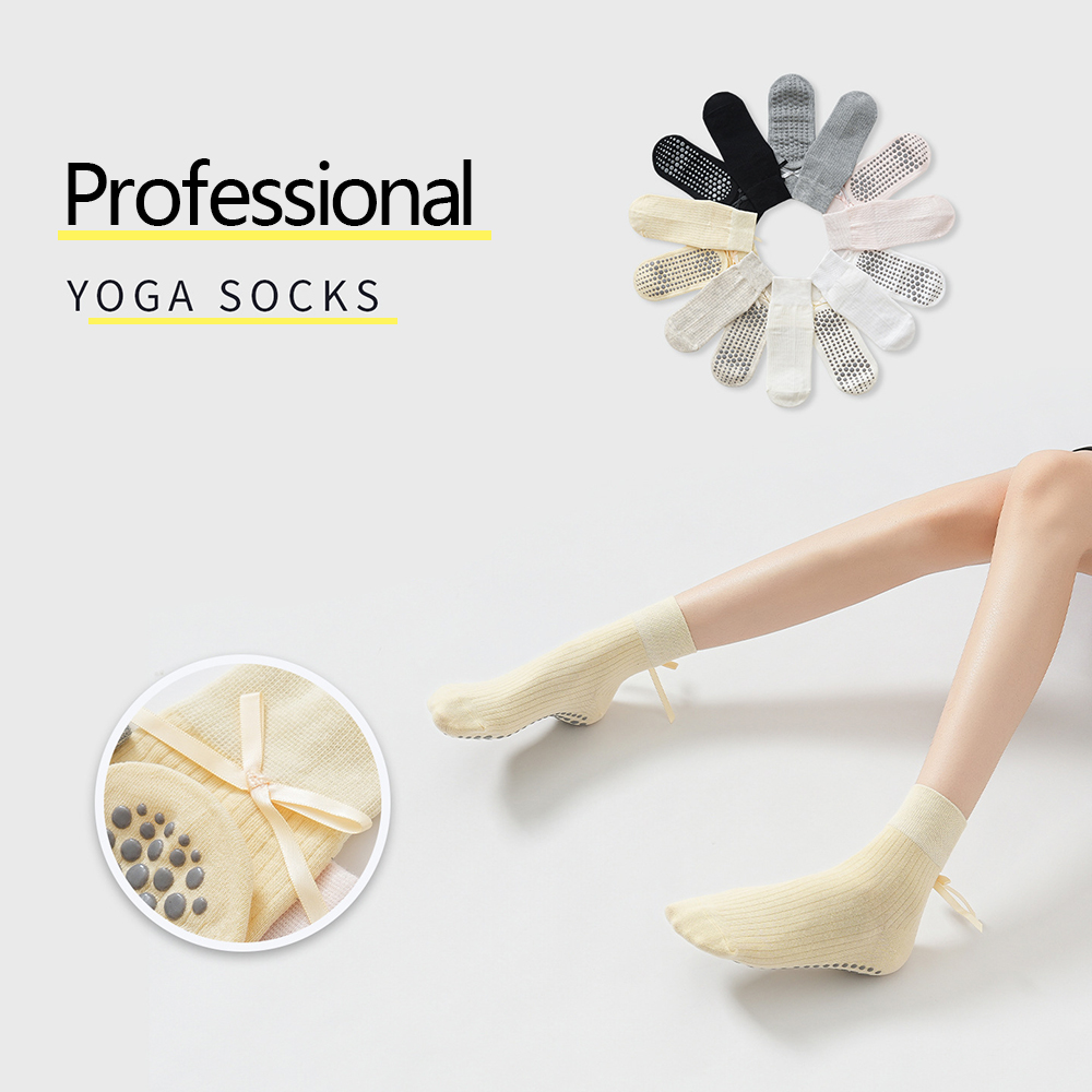 Cute Bowknot Yoga Socks Girls  - огляд і ціна Pilates & Yoga Unleashed Studio Tuckahoe
